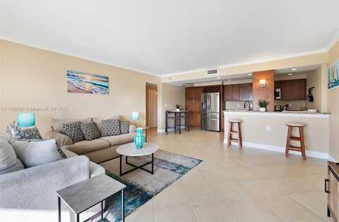 2900 NE 30th St, Fort Lauderdale, FL 33306