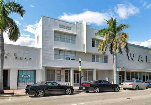 7326 Collins Ave, Miami Beach, FL 33141