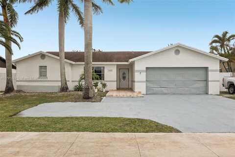 26500 SW 122nd Ave, Homestead, FL 33032