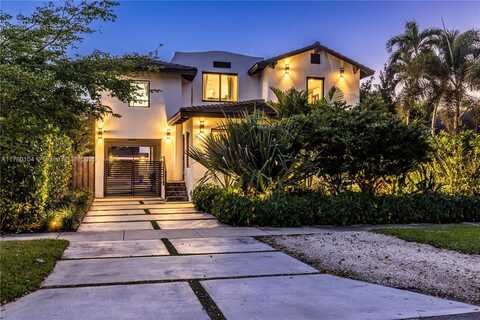 436 NE 88th St, El Portal, FL 33138