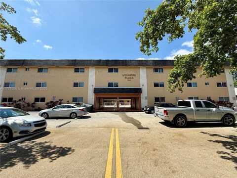 7910 Taft St, Pembroke Pines, FL 33024