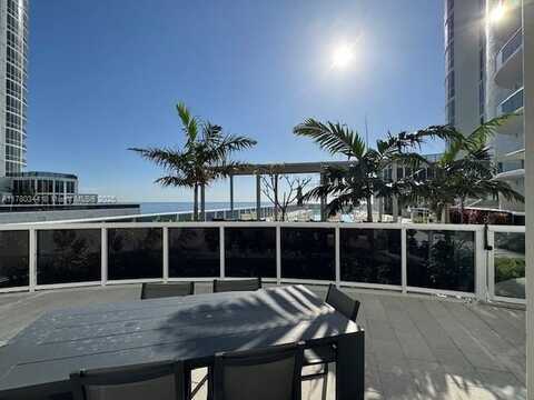 15811 Collins Ave, Sunny Isles Beach, FL 33160