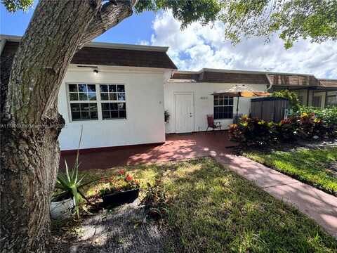 2814 SW Natura Blvd, Deerfield Beach, FL 33441