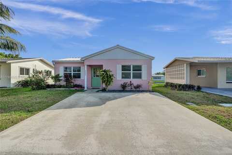 6000 NW 68th Ter, Tamarac, FL 33321