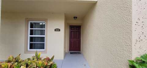 2812 CLUB CORTILE CIRCLE, KISSIMMEE, FL 34746