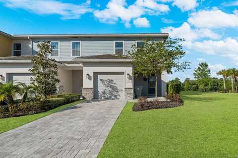 800 DRIVING RANGE COURT, REUNION, FL 34747