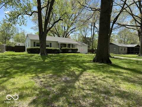 2843 Canterbury Lane, Indianapolis, IN 46220