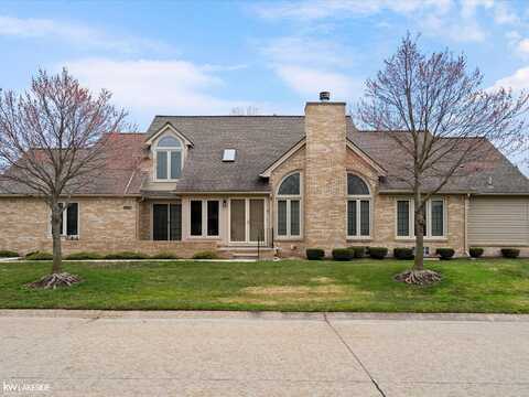 16903 Sandstone, Macomb, MI 48042