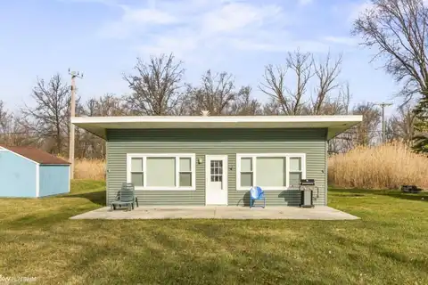 3130 S Channel, Harsens Island, MI 48028