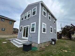 6 Arnold St, Jamestown, RI 02835
