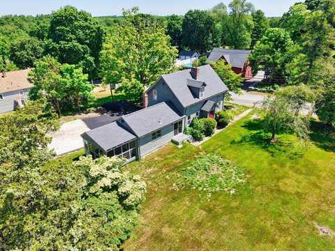 6 Nemasket Street, Middleboro, MA 02346