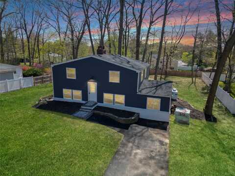 81 University Heights Drive, Stony Brook, NY 11790