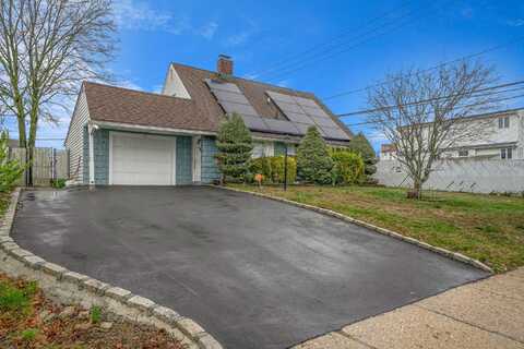 173 Bloomingdale Road, Levittown, NY 11756