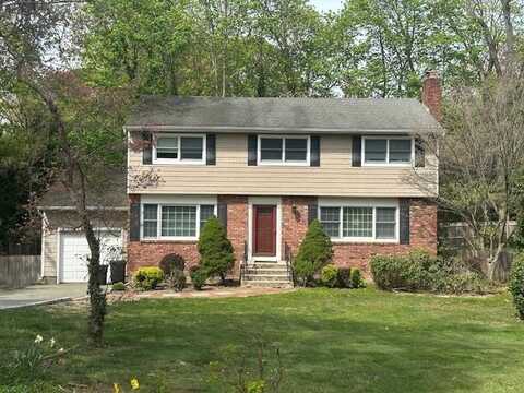 61 View Acre Drive, Huntington, NY 11743