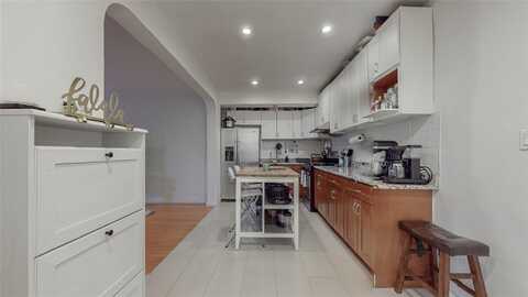 69-40 Yellowstone Boulevard, Forest Hills, NY 11375