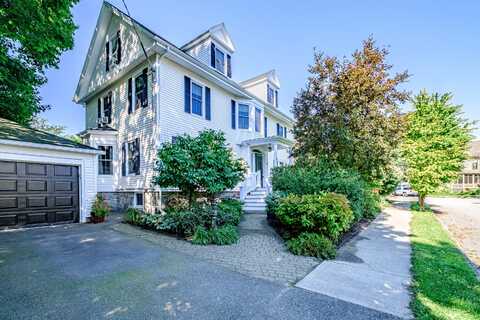 52 Melrose Street, Portland, ME 04101