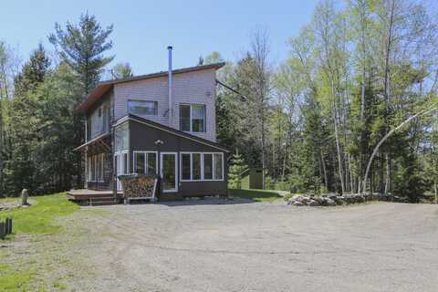 1300 Belfast Road, Knox, ME 04986