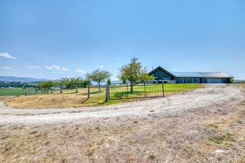 839 Thomas Lane, Hamilton, MT 59840