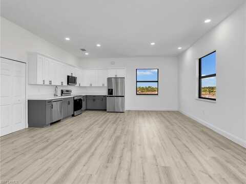 633 Cane, LEHIGH ACRES, FL 33974
