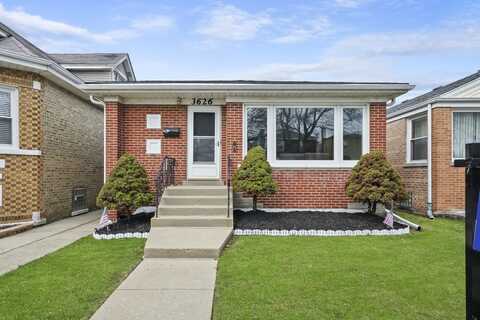 3626 N Oriole Avenue, Chicago, IL 60634