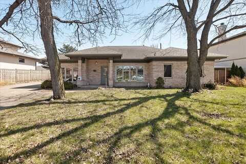 5127 N Monterey Avenue N, Norridge, IL 60706