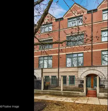 1478 S Prairie Avenue, Chicago, IL 60605