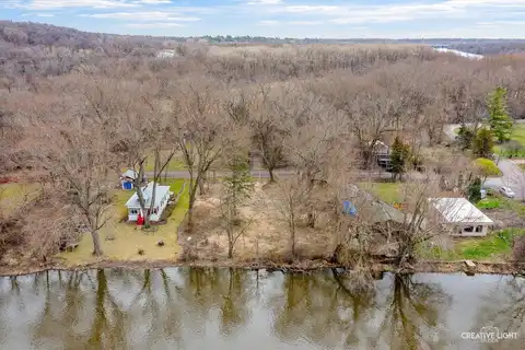 33w980 Fox River Drive, Dundee, IL 60118