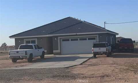 8560 Mesa Street, Phelan, CA 92371