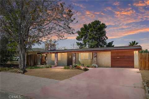 7576 Borrego Trail, Yucca Valley, CA 92284