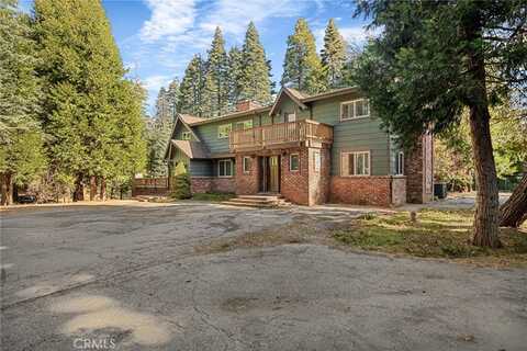 28525 Sycamore Drive, Lake Arrowhead, CA 92385