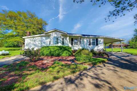 1058 County Road 370, Trinity, AL 35673