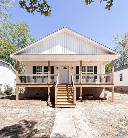 918 Wilson Avenue, Gadsden, AL 35903
