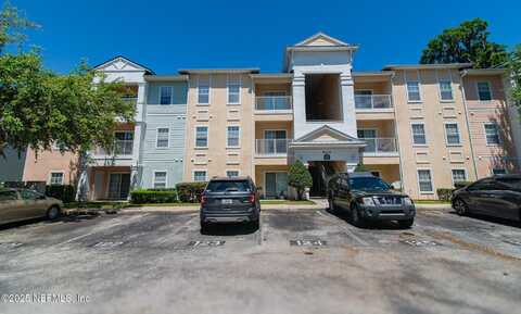 8235 LOBSTER BAY Court unit: 305, Jacksonville, FL 32256