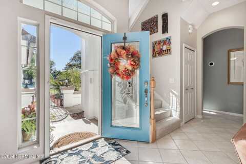 280 SWEETBRIER BRANCH Lane, St. Johns, FL 32259