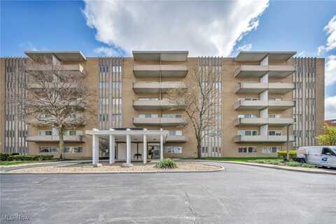 3167 Linden Road, Rocky River, OH 44116