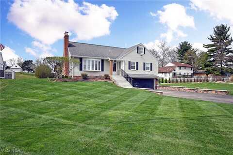 5615 West Boulevard NW, Canton, OH 44718