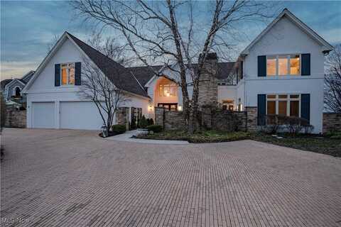 19486 Frazier Drive, Rocky River, OH 44116