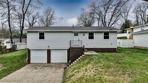 494 Moore Road, Akron, OH 44319