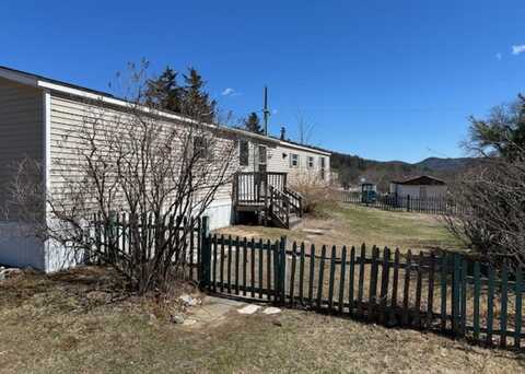 14 Redwood Drive, Winchester, NH 03470