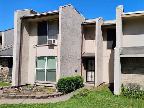 407 Arborview Drive, Garland, TX 75043