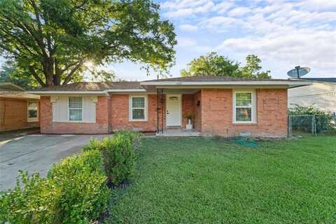 1601 Crestridge Drive, Mesquite, TX 75149