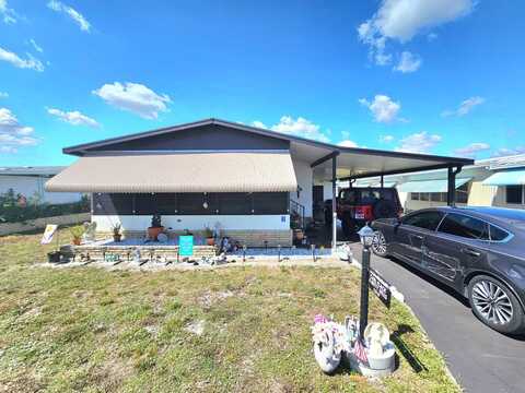 15747 Blue Skies Dr., North Fort Myers, FL 33917