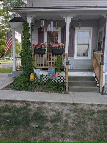 5 SCOTT ST, HOOSICK FALLS, NY 12090