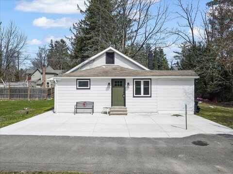109 Silver Lane, Cresco, PA 18326