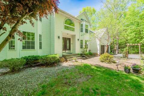 1661 Marjorie Court, East Stroudsburg, PA 18302
