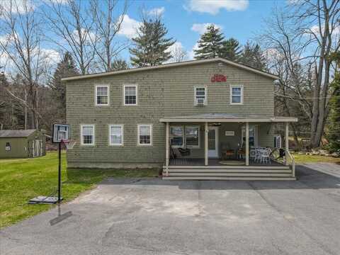106 Silver Lane, Cresco, PA 18326