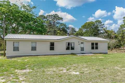 9609 N Fleet Path, Dunnellon, FL 34433