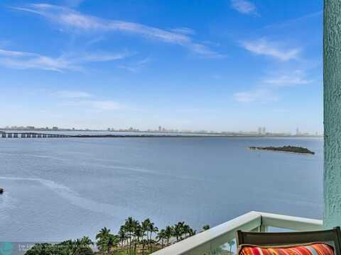 1900 N Bayshore Dr, Miami, FL 33132