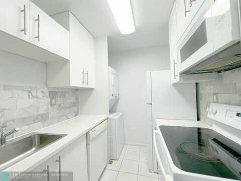 11508 Royal Palm Blvd, Coral Springs, FL 33065