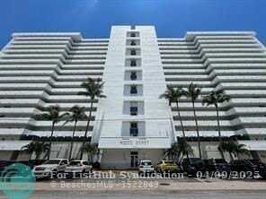 2200 NE 33rd Ave, Fort Lauderdale, FL 33305